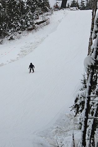 skiing 1