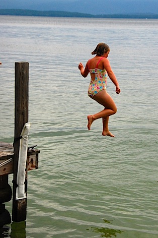 G dock jump Sadie