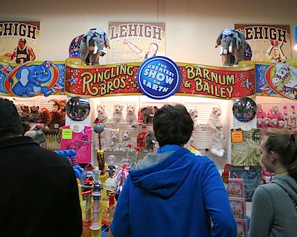 circus 7