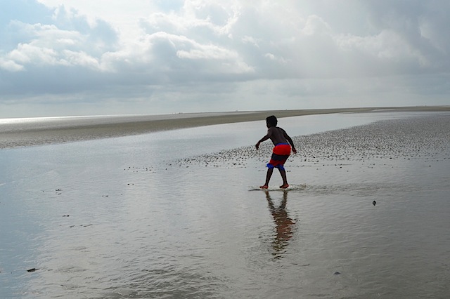 skimboarding 3